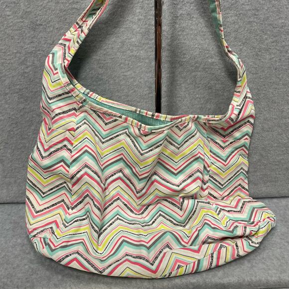 Thirty One Retired Roundabout Reversible Party Punch Hobo Bag - Picture 3 of 9